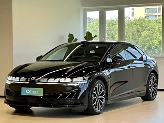 Заказать ZEEKR 007