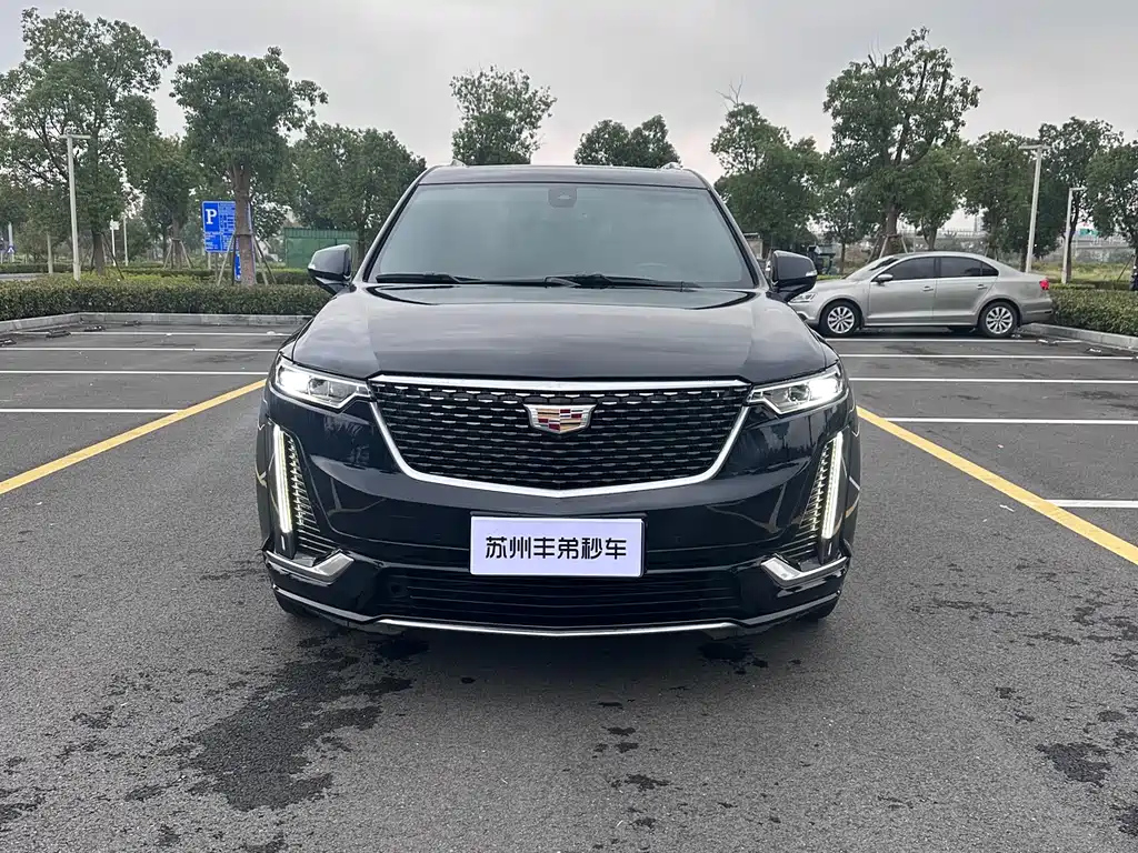 CADILLAC XT6 2022