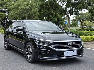 VOLKSWAGEN PASSAT 2021