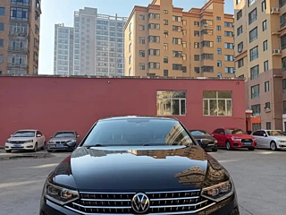 VOLKSWAGEN MAGOTAN 2023