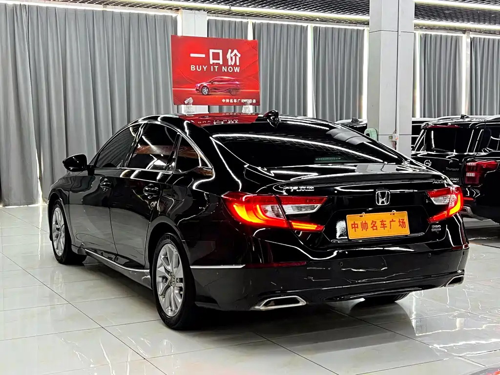 HONDA ACCORD 2018