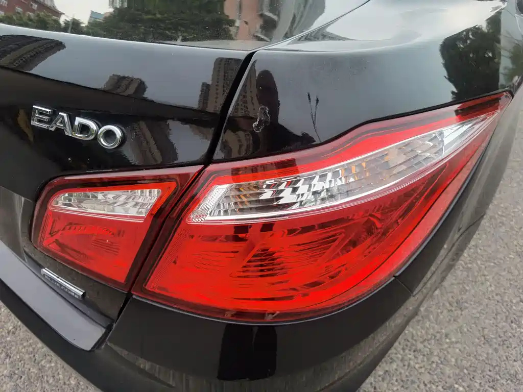 CHANGAN EADO 2014