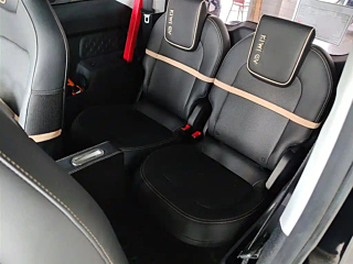 BAO JUN KIWI EV  2021 YEAR  3 YUAN LITHIUM 2021