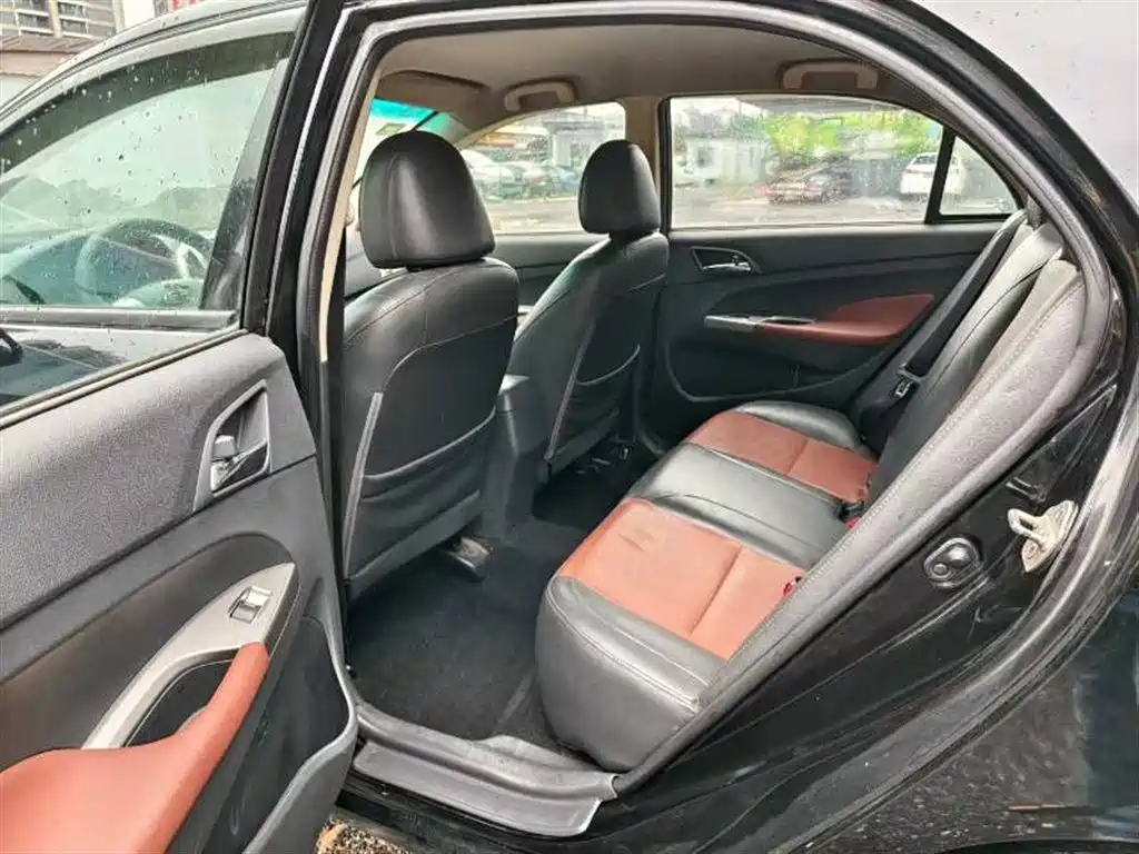 BYD F3 2015