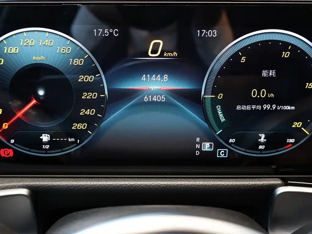 MERCEDES BENZ GLB 2022