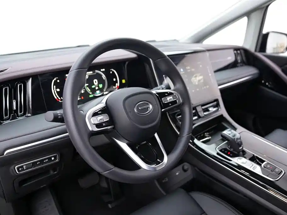 TRUMPCHI E9 2025