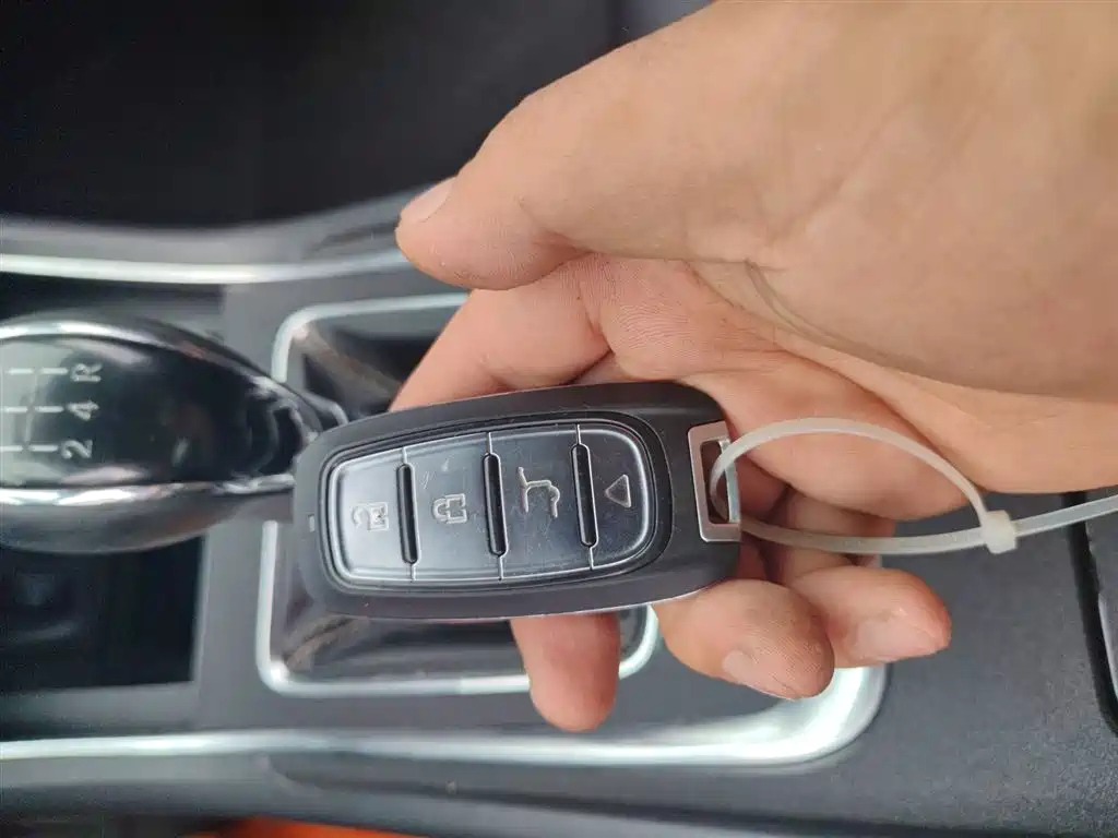 CHANGAN EADO 2018
