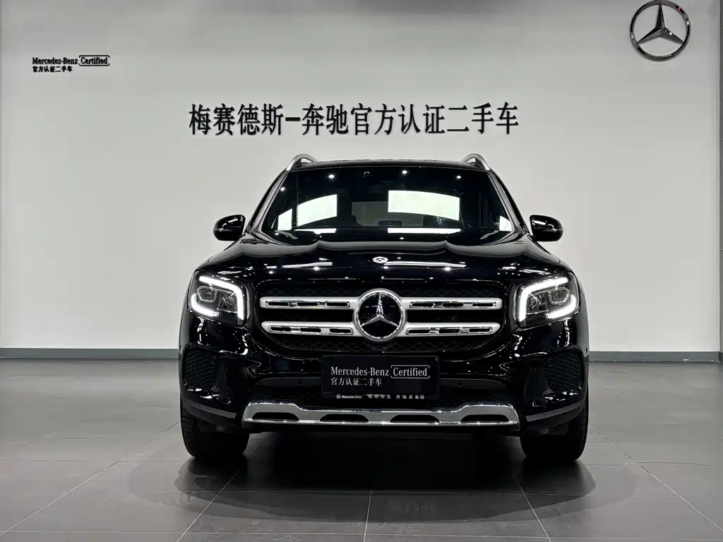 MERCEDES BENZ GLB 2023