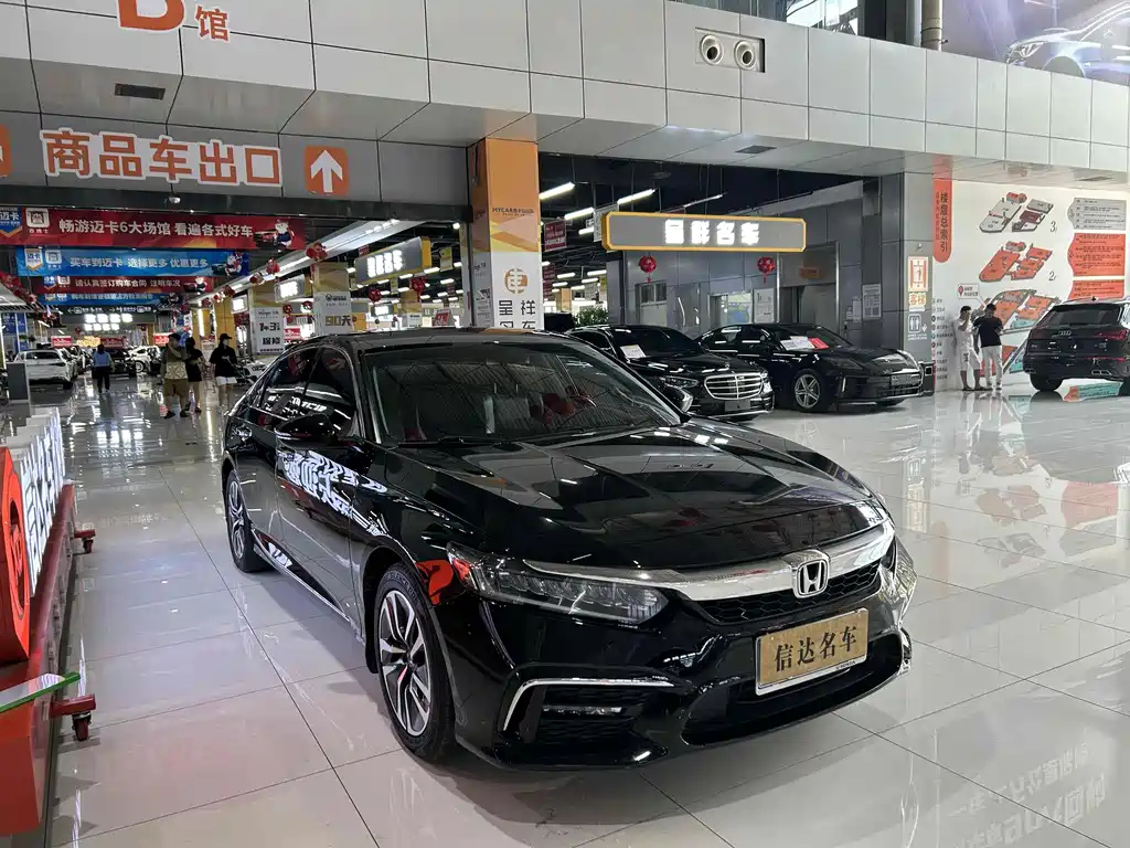 HONDA INSPIRE 2019