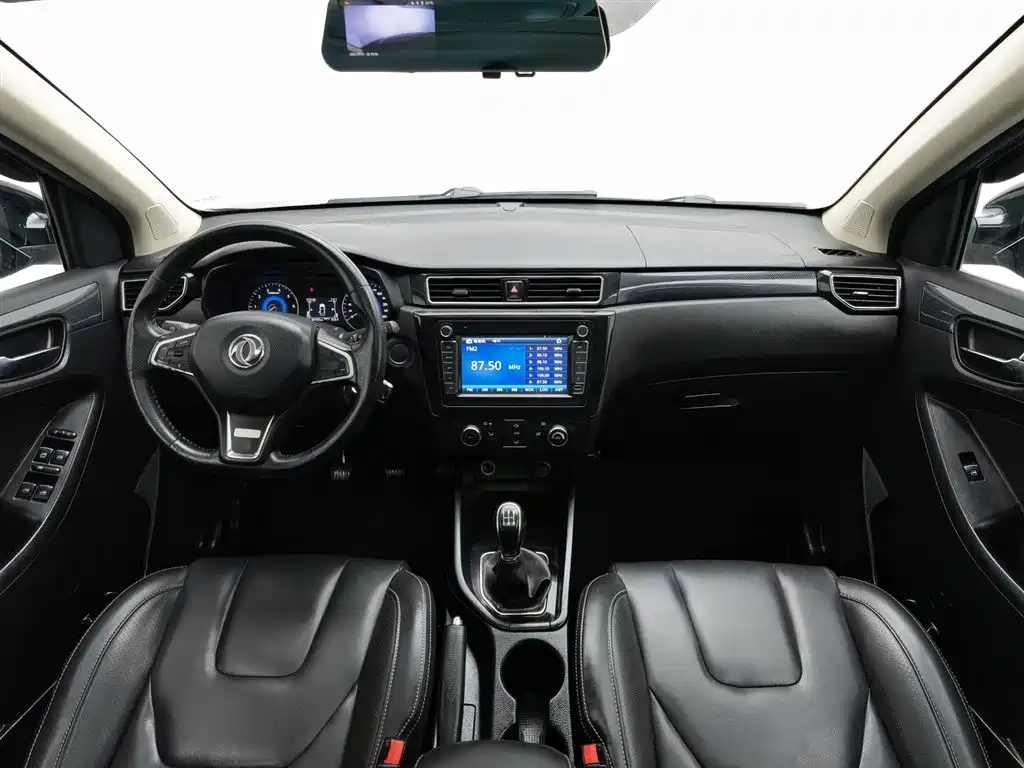 DONGFENG SCENERY 580 2016