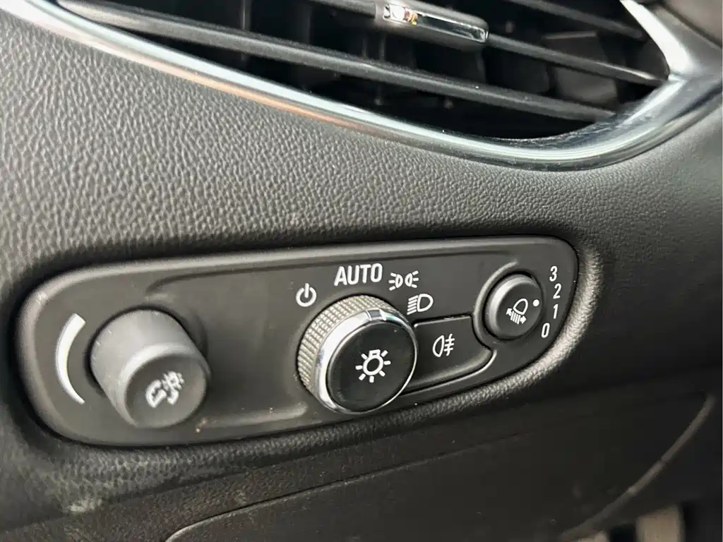 CHEVROLET MALIBU XL 2022