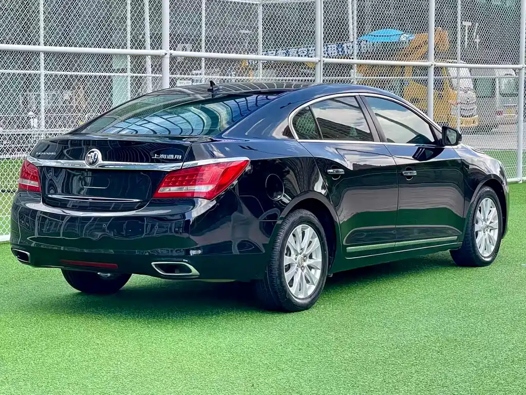 BUICK LACROSSE 2015