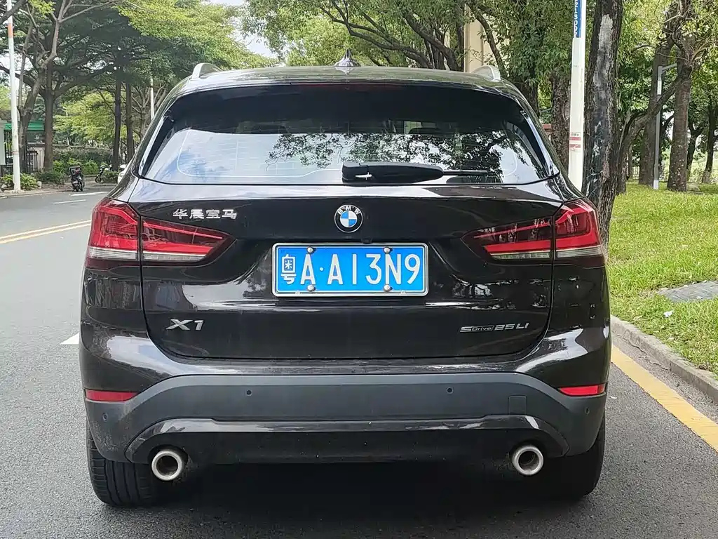 BMW X1 2021