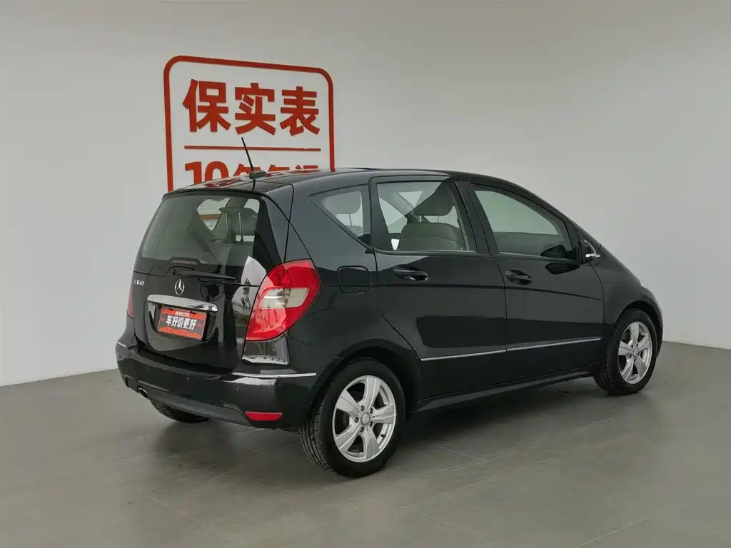MERCEDES BENZ A-CLASS IMPORT 2011