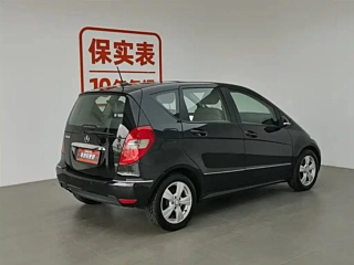 MERCEDES BENZ A-CLASS IMPORT 2011