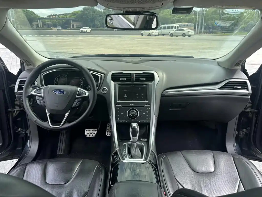 FORD MONDEO 2013