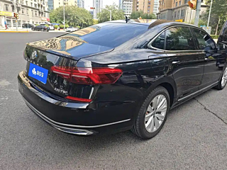 VOLKSWAGEN PASSAT 2019