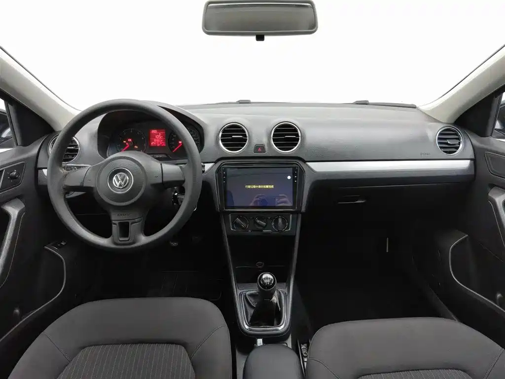 VOLKSWAGEN JETTA 2016