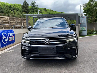 VOLKSWAGEN TIGUAN L 2023
