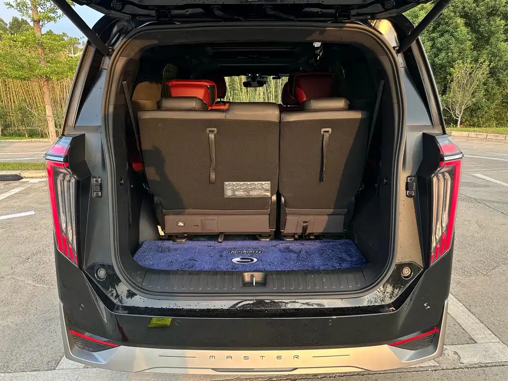 TRUMPCHI M8 2023