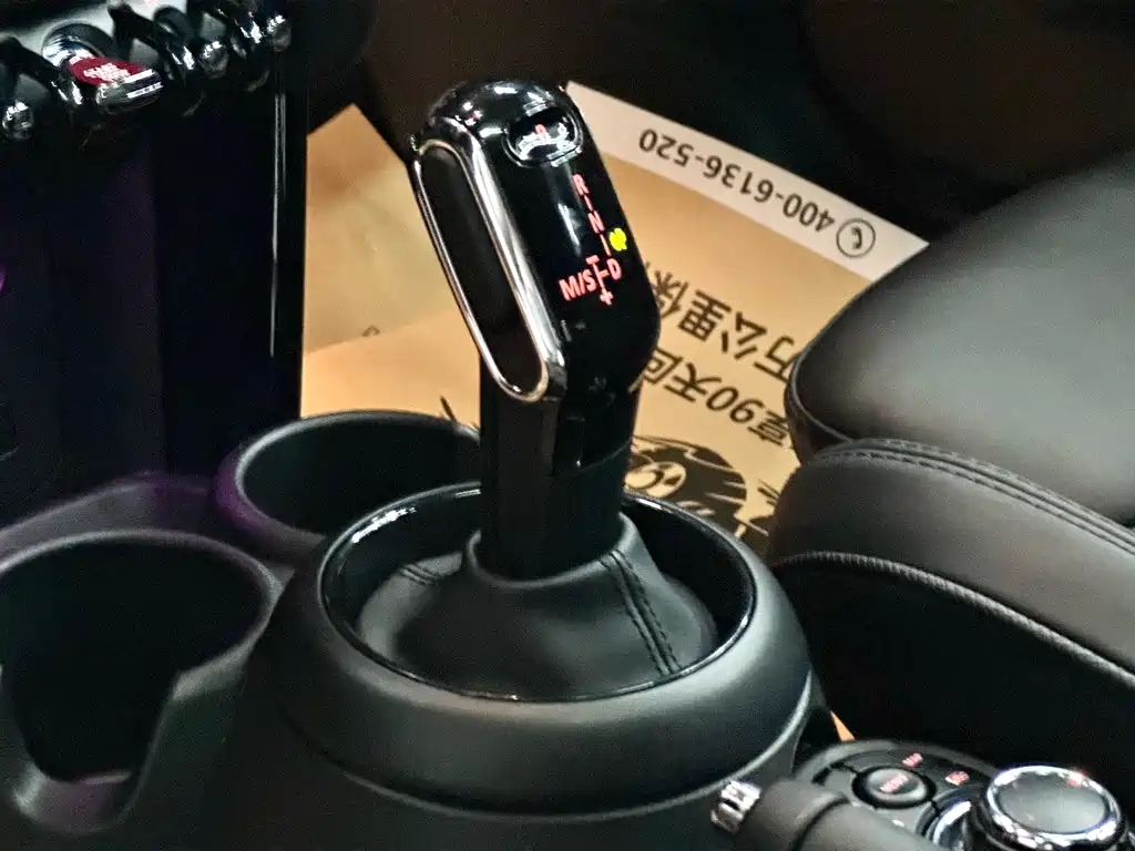MINI JCW 2023