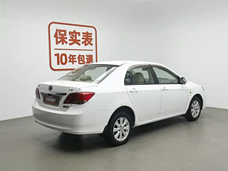 BYD L3  2013