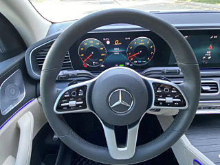 MERCEDES BENZ GLS  2020 YEAR GLS 450 4MATIC LUXURY 2020