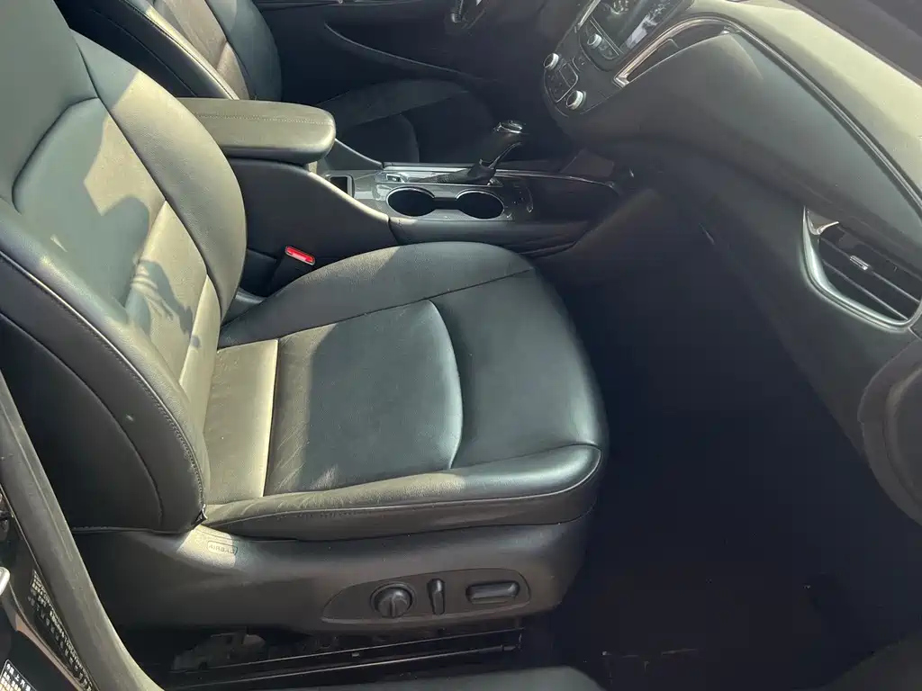 CHEVROLET MALIBU XL 2020