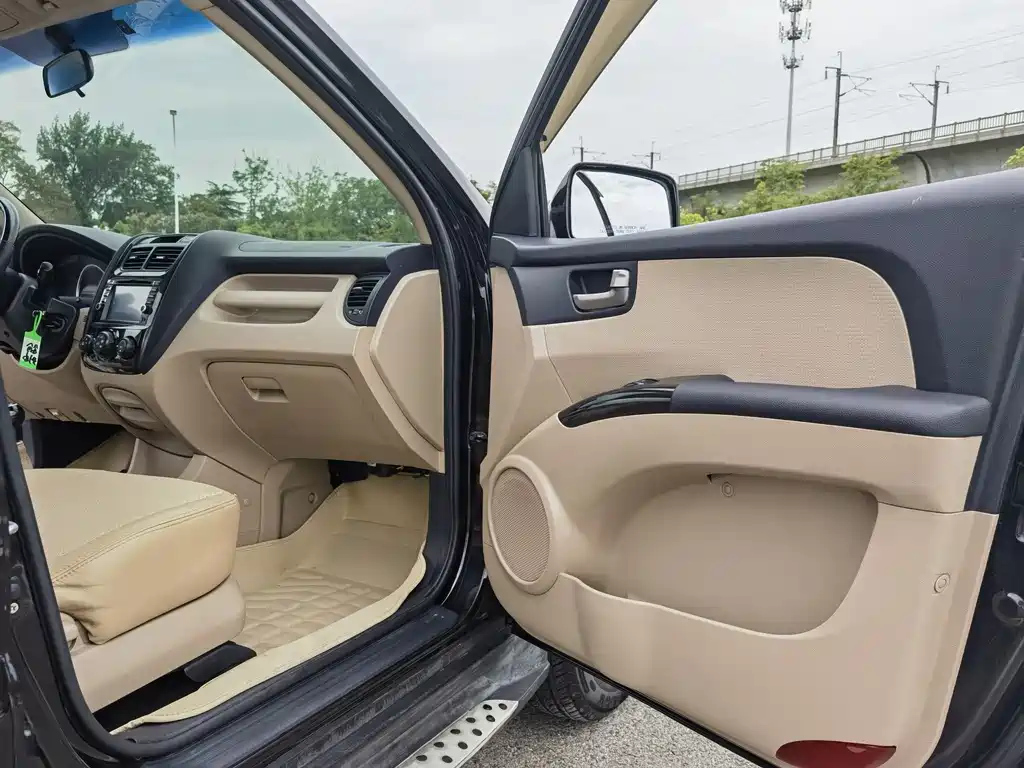 KIA SPORTAGE 2013