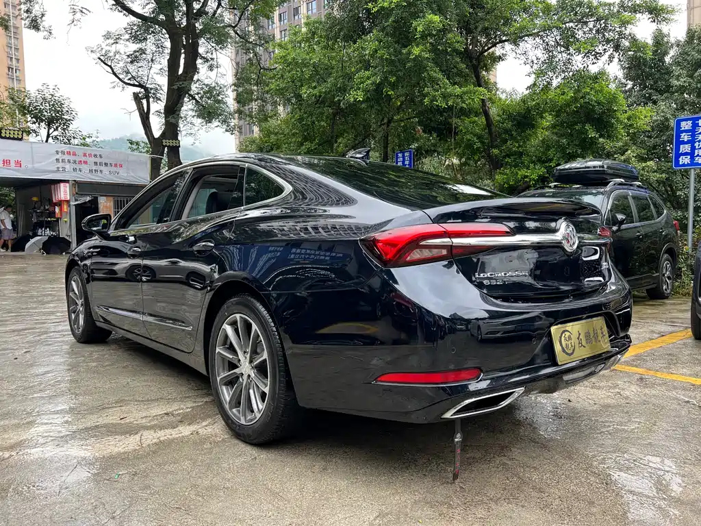 BUICK LACROSSE 2022