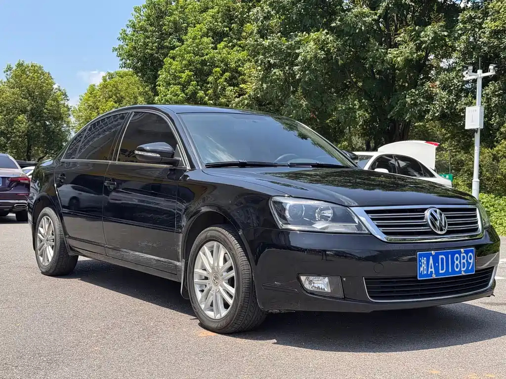VOLKSWAGEN OTHER 2011