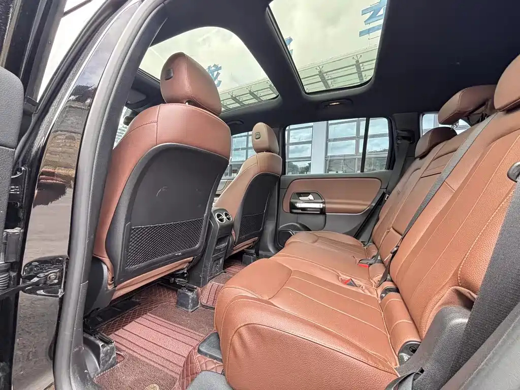 MERCEDES BENZ GLB 2022
