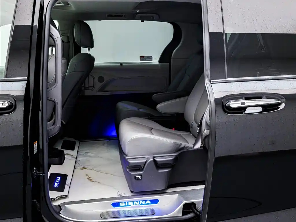 TOYOTA SIENNA SIENNA 2023