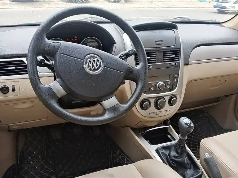 BUICK EXCELLE 2015