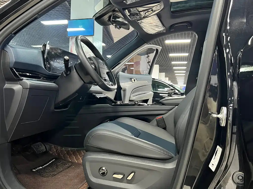 FORD EQUATOR SPORT 2023