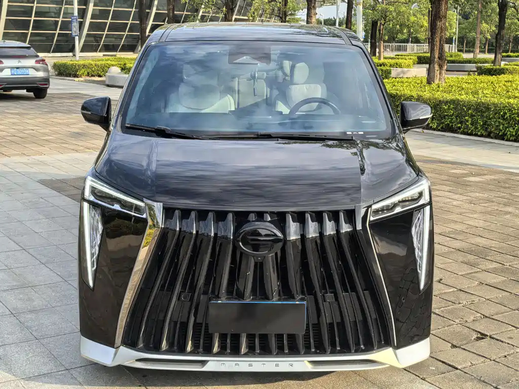 TRUMPCHI M8 2023