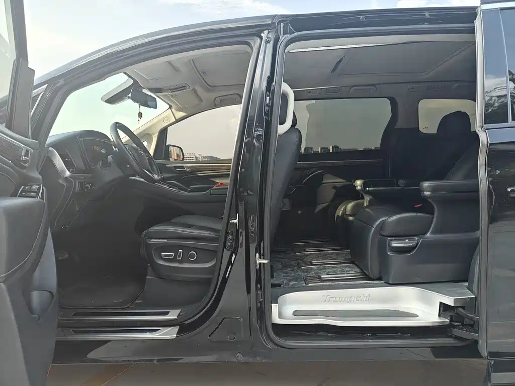 TRUMPCHI M8 2021