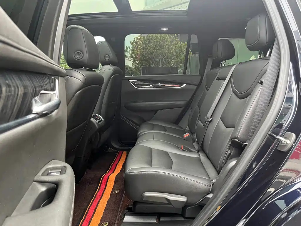 CADILLAC XT6 2023