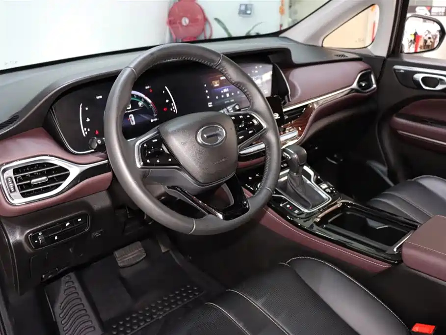 TRUMPCHI M6 2023