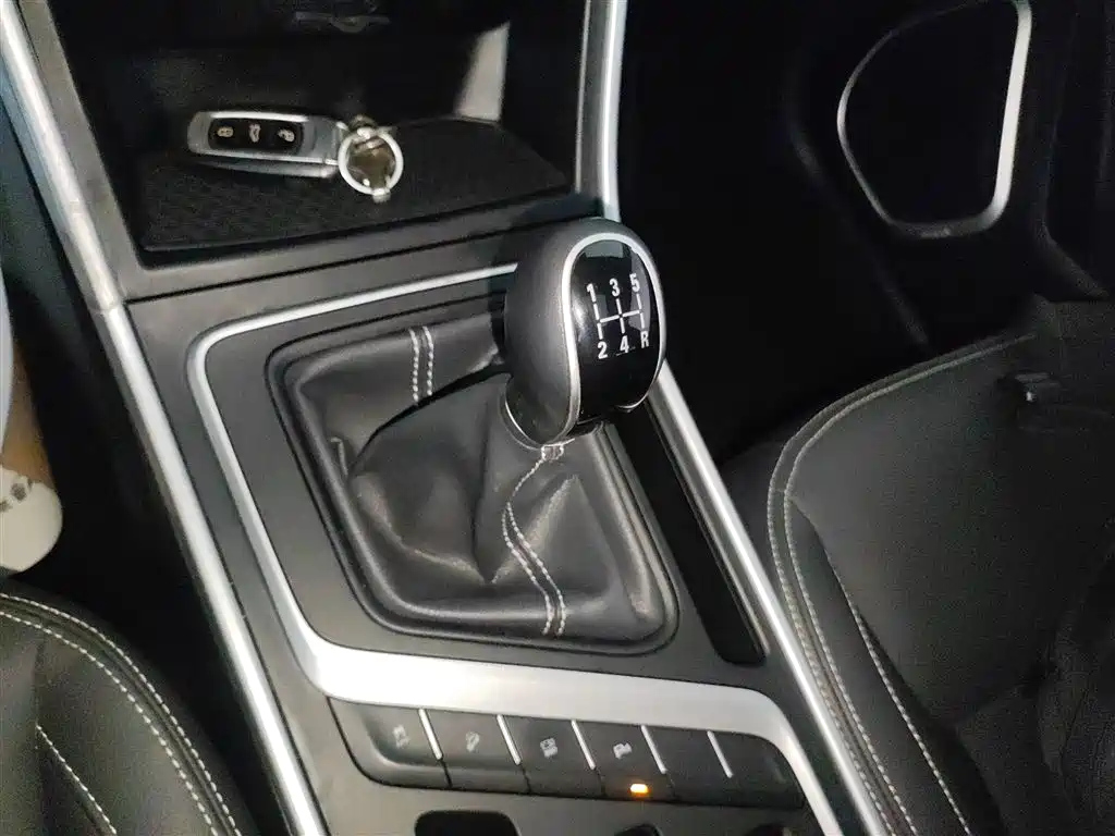 GEELY AUTO VISION X6 2018