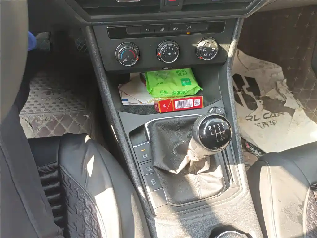 VOLKSWAGEN LAVIDA 2019