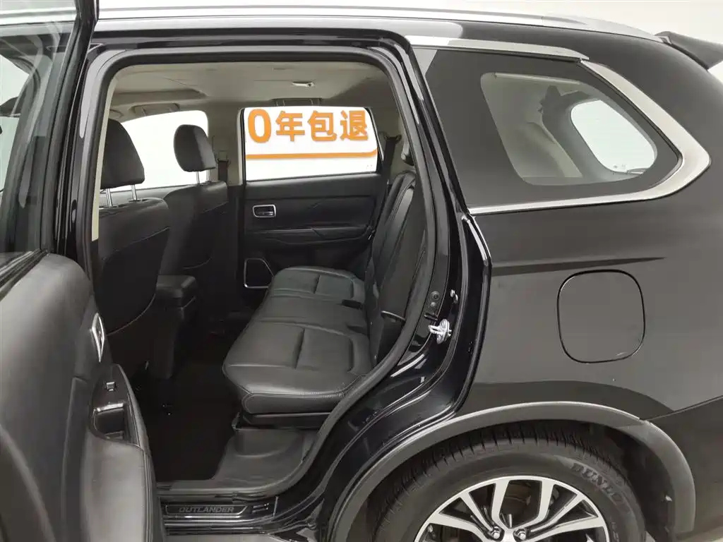 MITSUBISHI OUTLANDER 2018