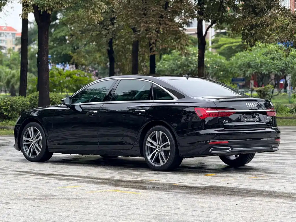 AUDI A6L 2019