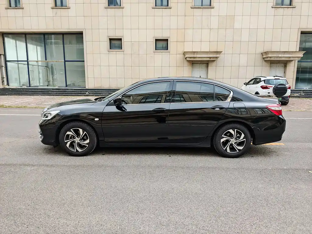 HONDA ACCORD 2016