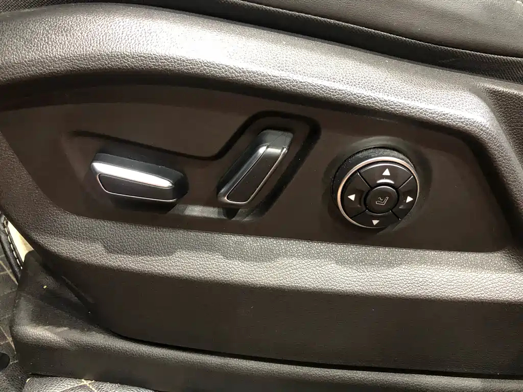 QOROS 7 2020