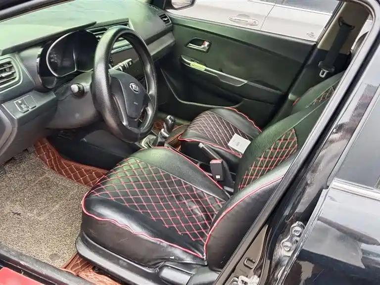 KIA K2 2015