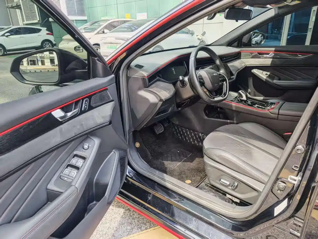 DONGFENG AEOLUS MAX 2022