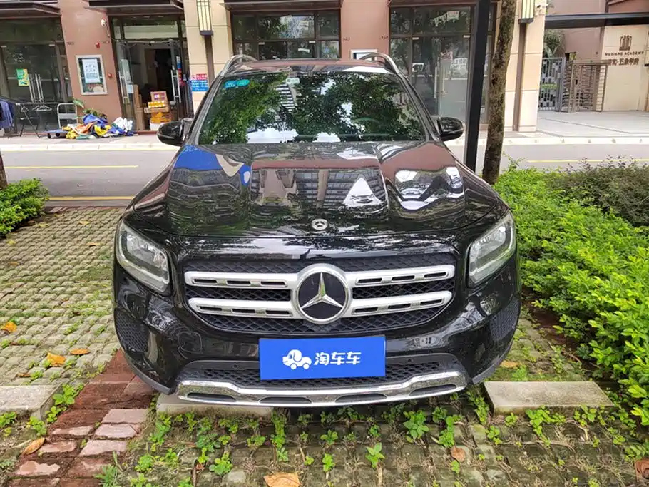 MERCEDES BENZ GLB 2020
