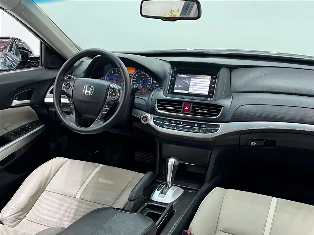 HONDA CROSSTOUR 2014