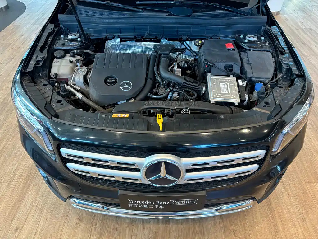 MERCEDES BENZ GLB 2020